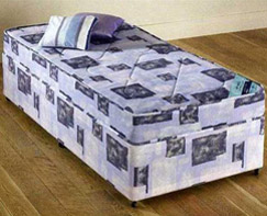 Candy divan